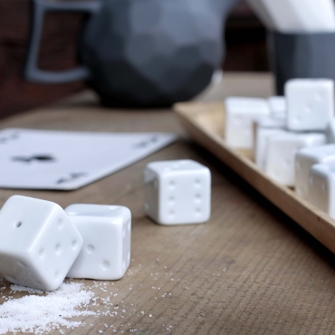 MODUS DESIGN - Blocks - salt shakers