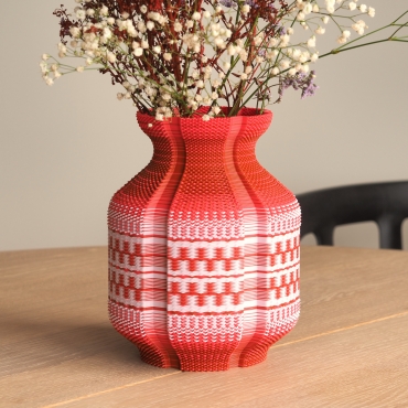 LINES & LINES - Ancient Alien vase no.2 - red